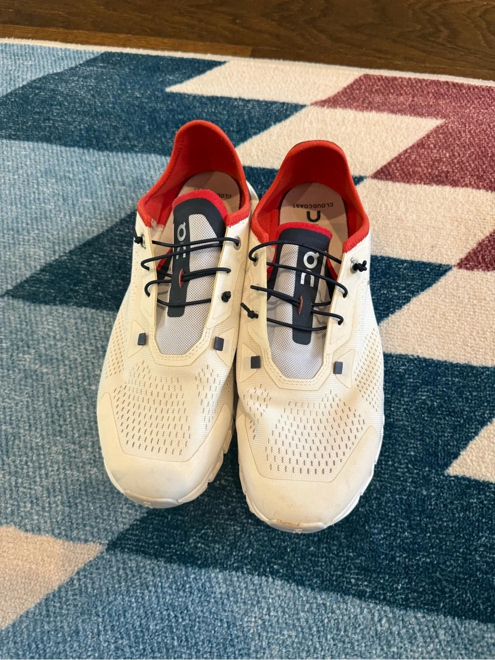 On Cloud 5 Coast Ivory Ink 3MD10531982 Men’s Size 10.5 Navy Packable Sneakers